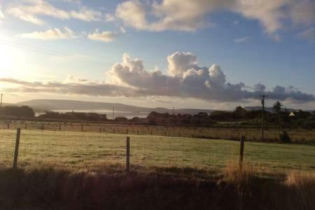 Beautiful Home On Lake Carrowmore 벨물릿 외부 사진